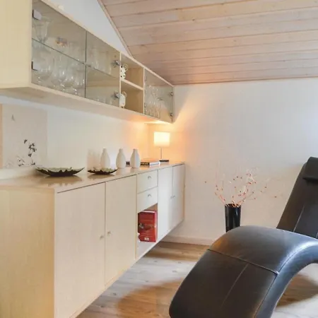Feriehus Two-bedroom Holiday In Give