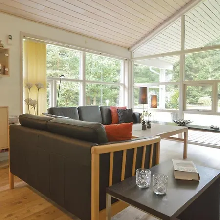 Feriehus Two-bedroom Holiday In